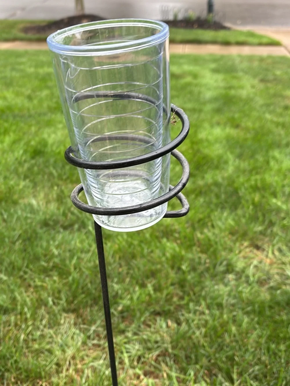 Black Metal Spiral drink holders- Pack of 4